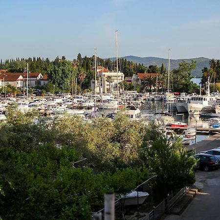 Pakovo Apartments Andrija Tivat Kültér fotó
