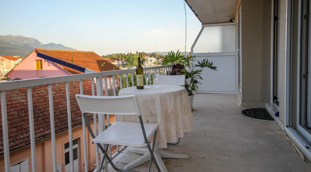 Pakovo Apartments Andrija Tivat Szoba fotó